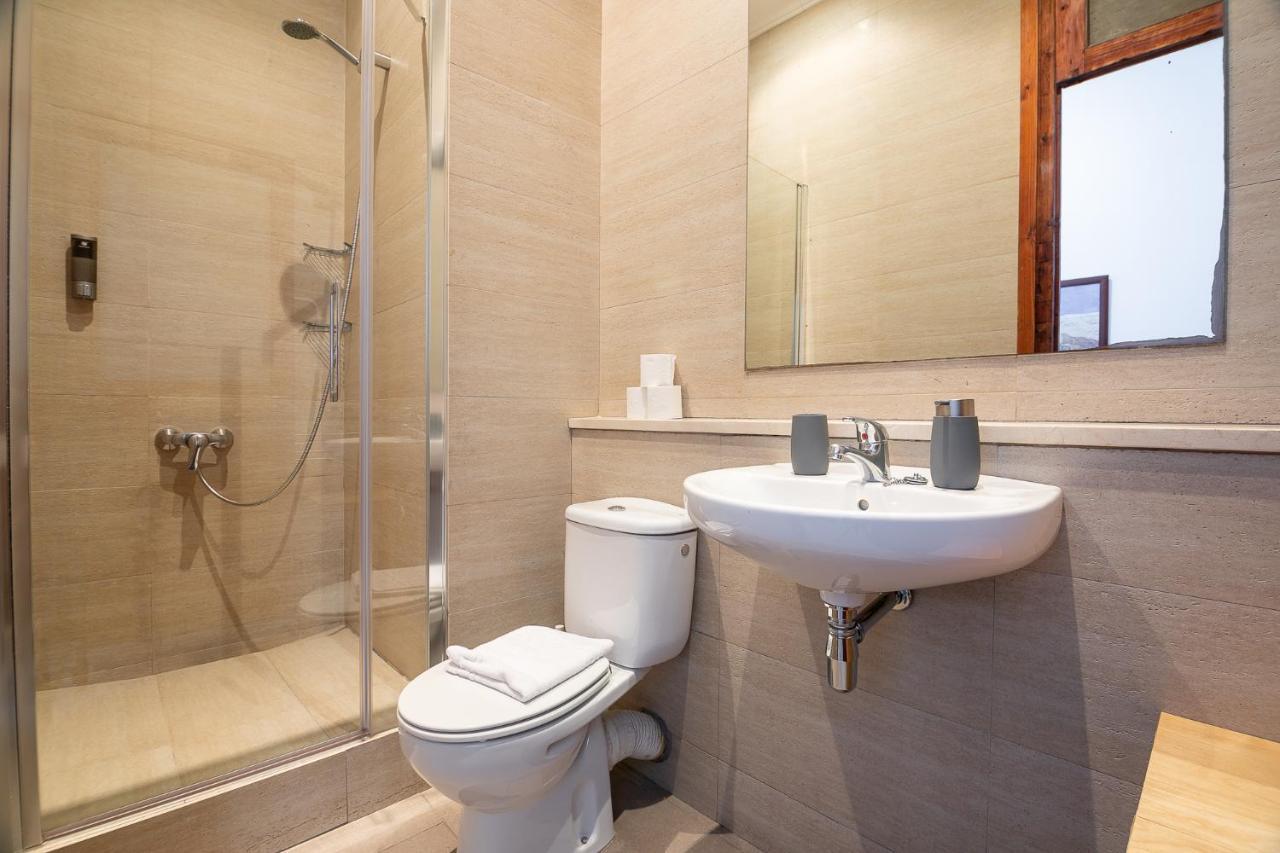 ברצלונה Great Spacious Apartment In The Gothic Quarter מראה חיצוני תמונה