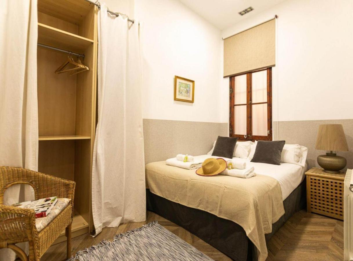 ברצלונה Great Spacious Apartment In The Gothic Quarter מראה חיצוני תמונה